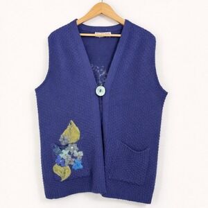 Glenna Eclectic Women XL Sweater Vest Needle Felted Flower Upcycled Artsy Boho